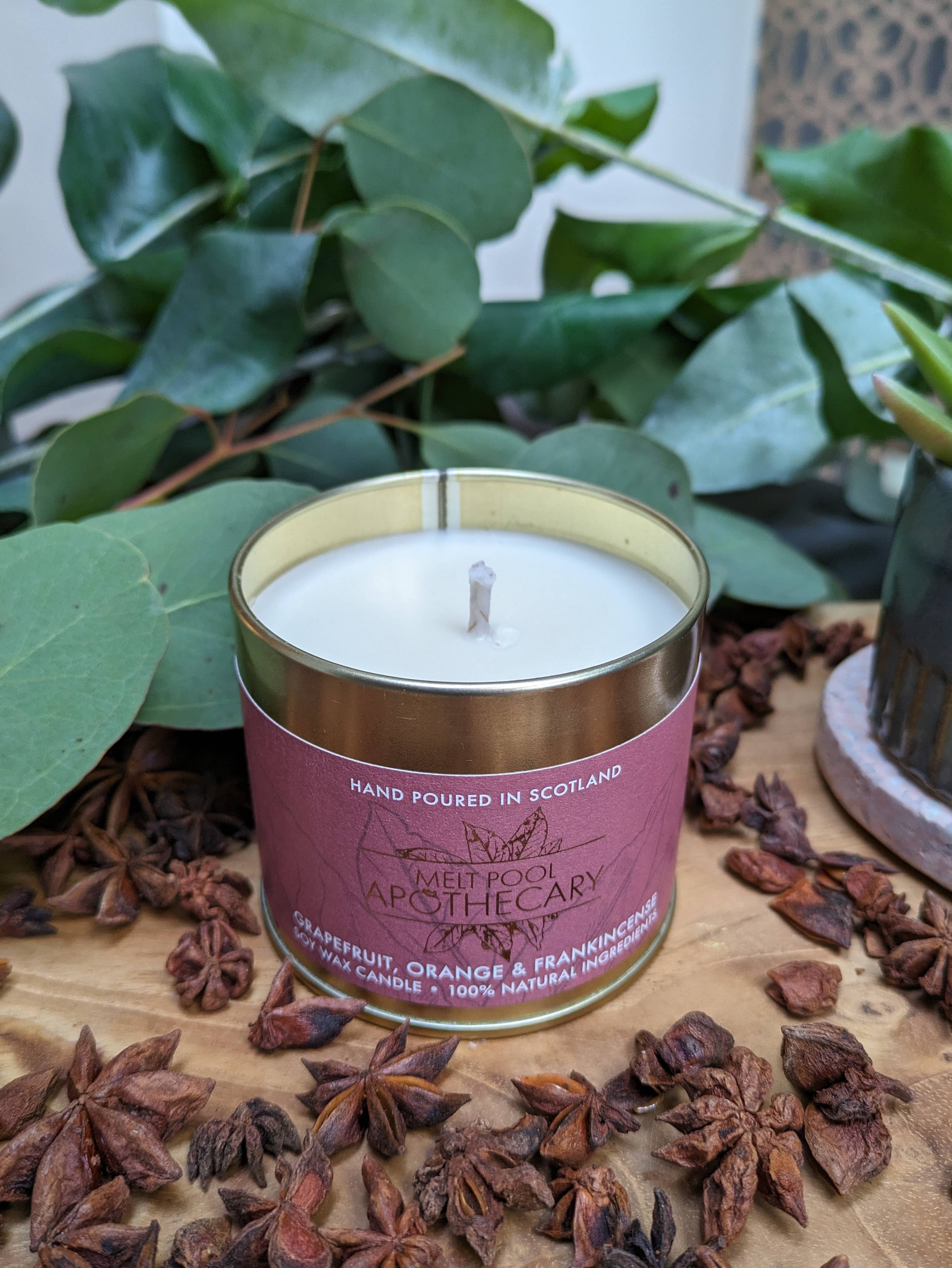 Large Gold Tin Candle - Grapefruit, Orange & Frankincense