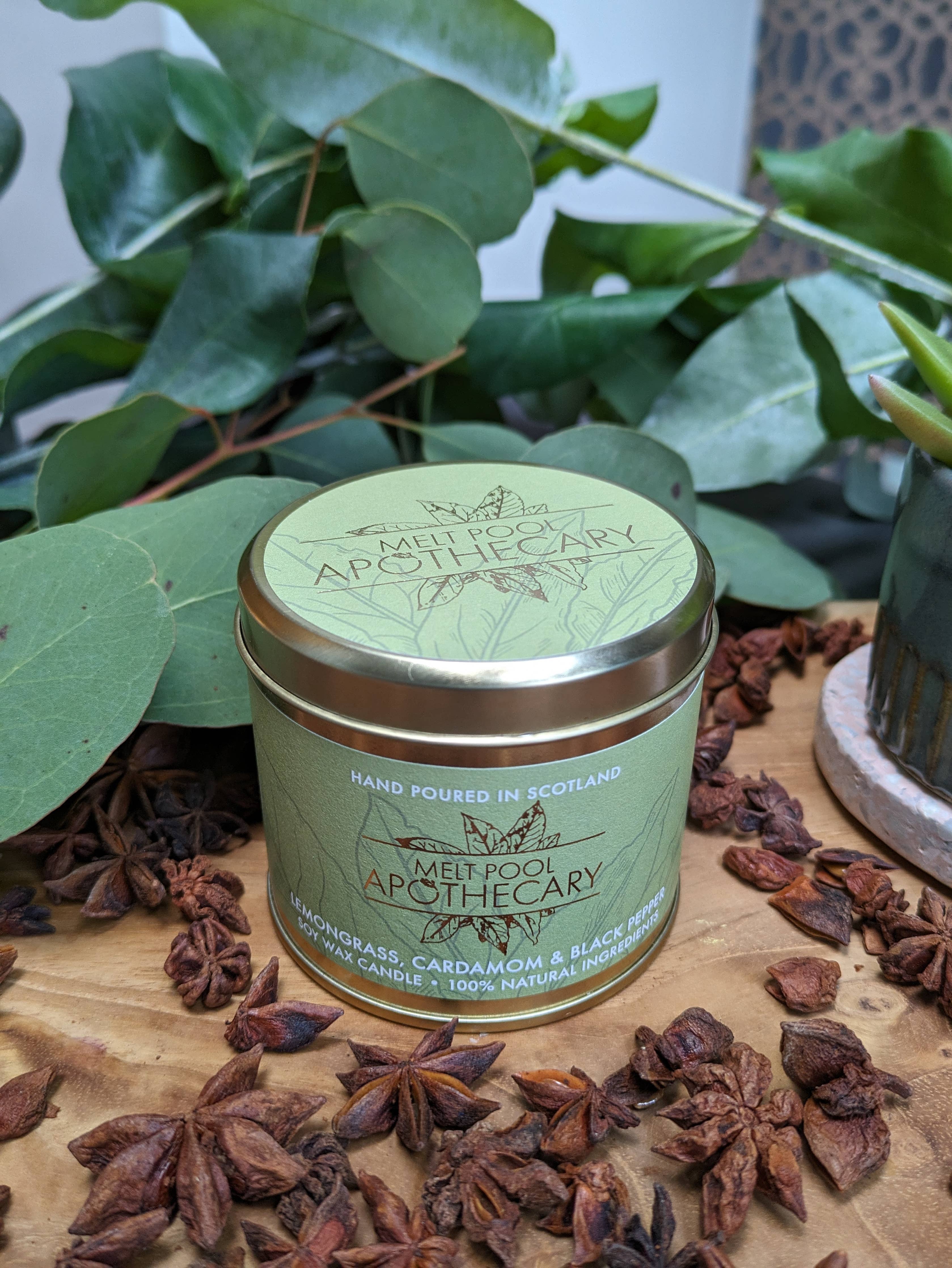 Large Gold Tin Candle - Lemongrass, Cardamom & Black Pepper
